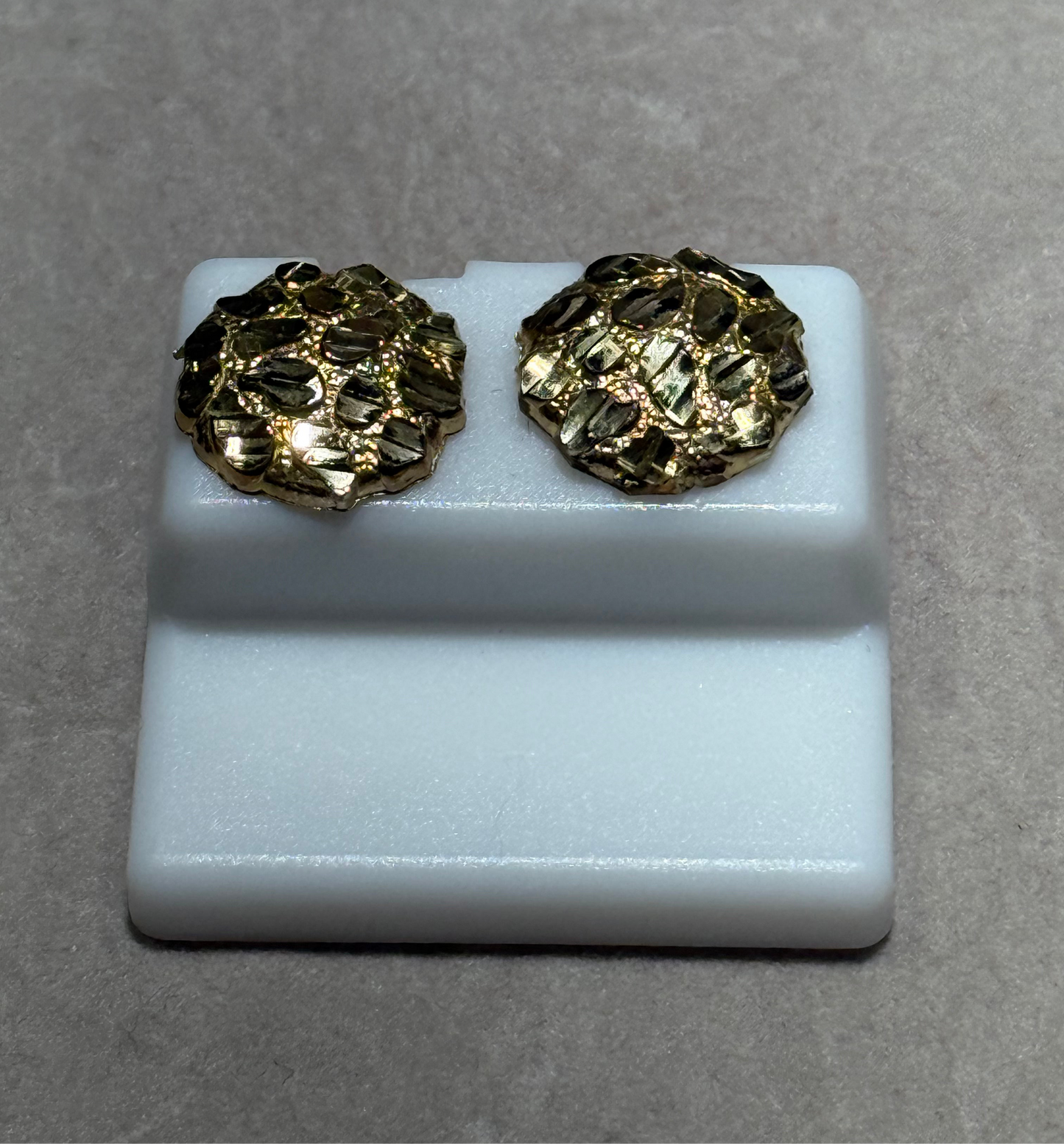 10k Nugget Heart Earrings