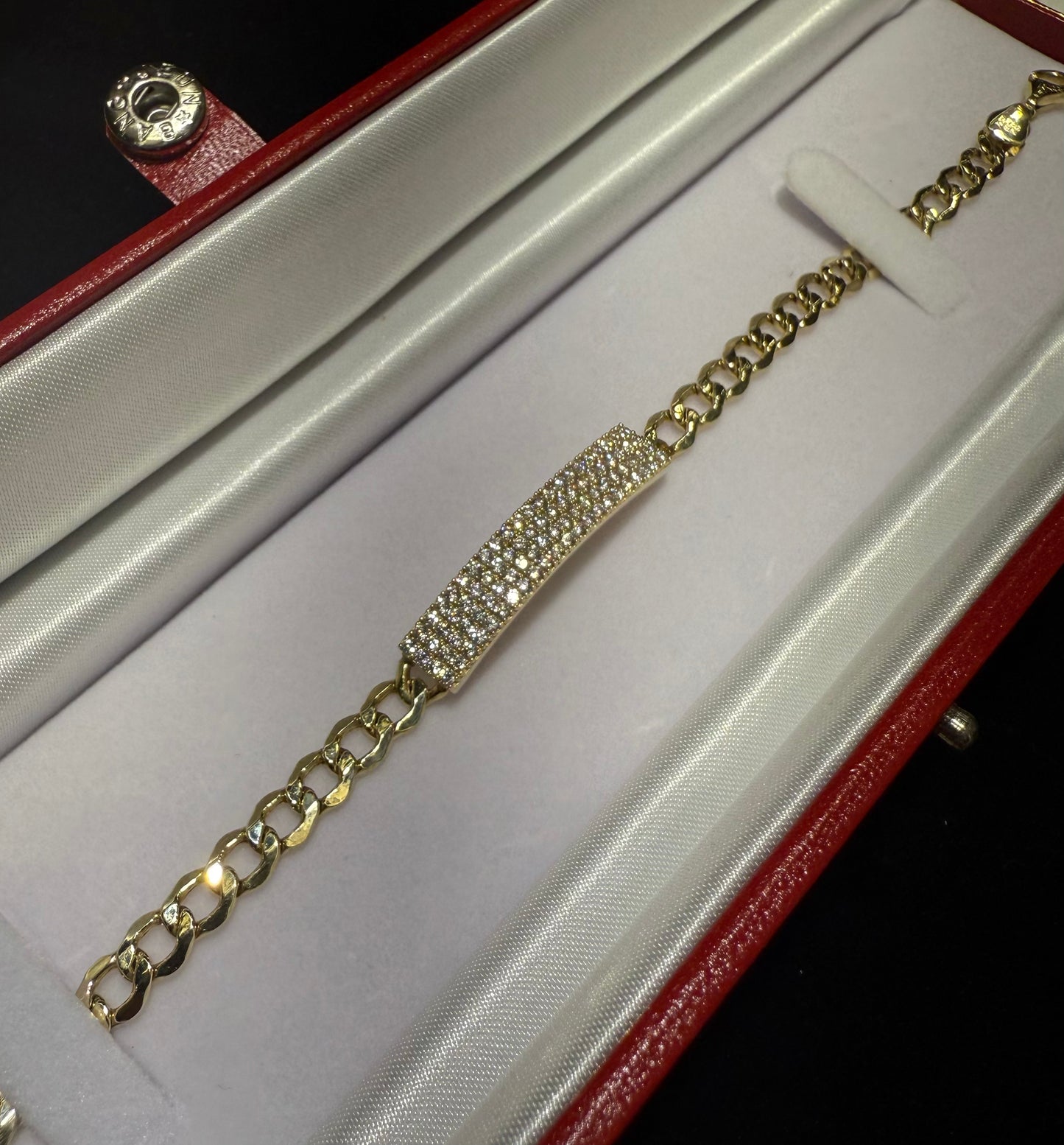 Pavé Plaque Bracelet