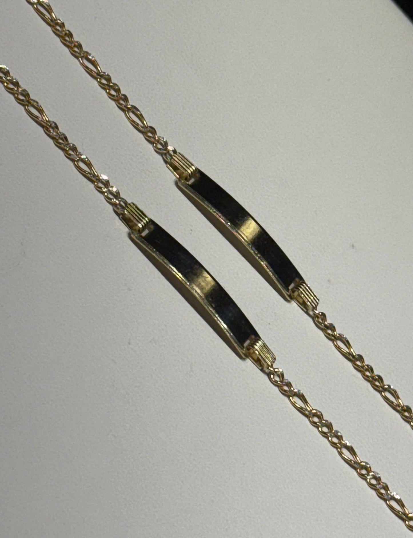 14k Baby ID Bracelet Fígaro with Diamond Cut
