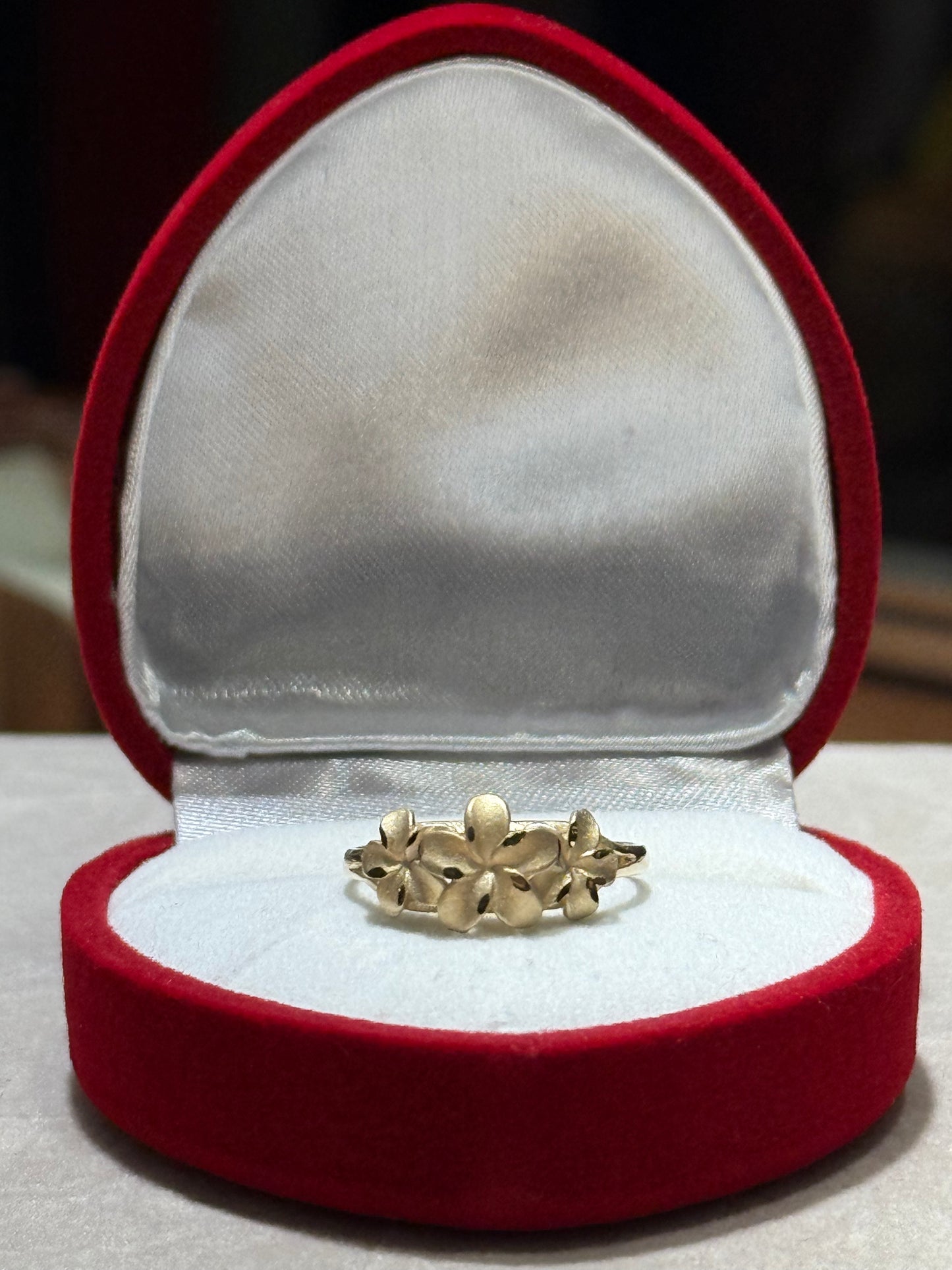 14k Gold Hibiscus Ring