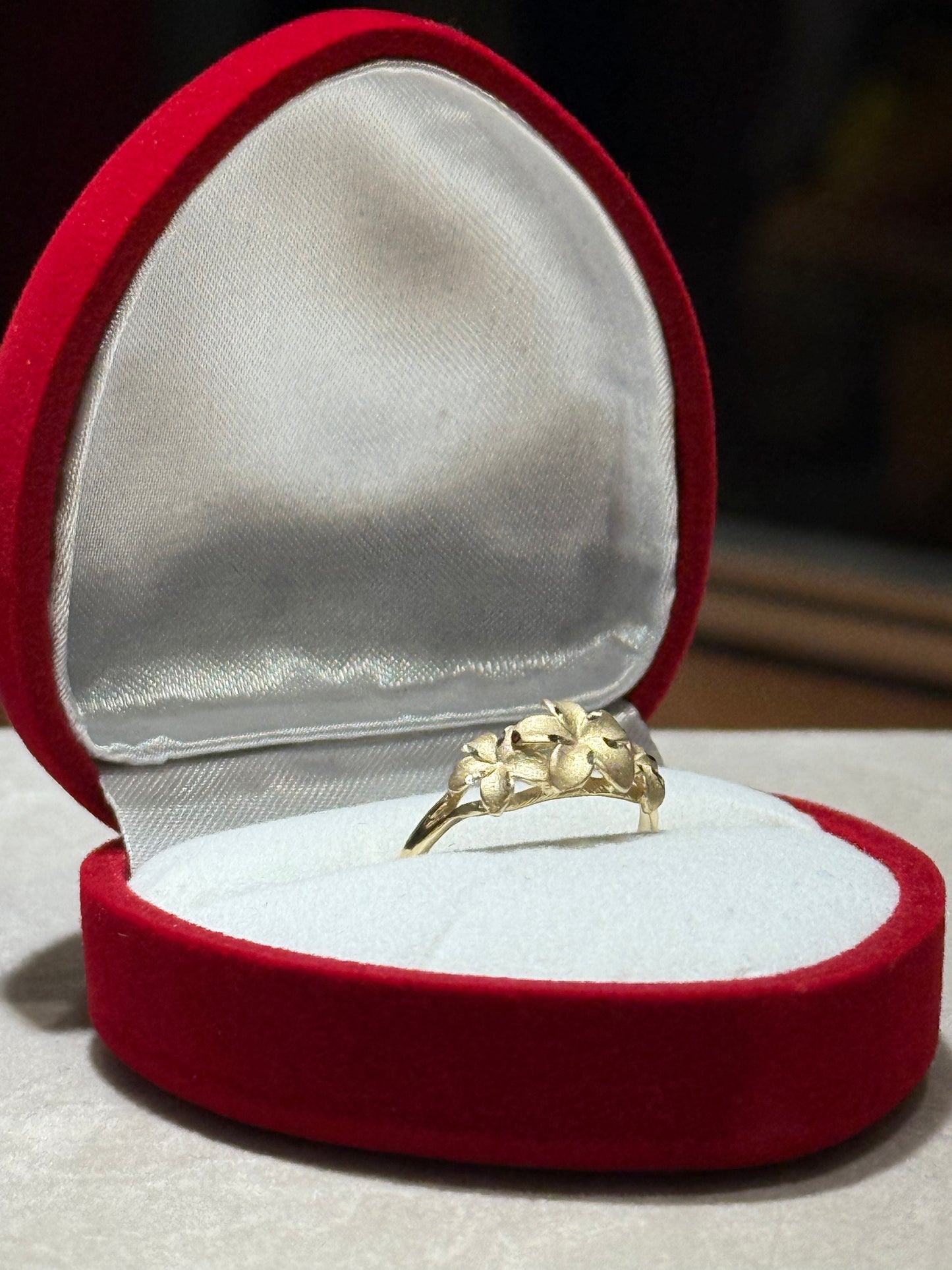 14k Gold Hibiscus Ring