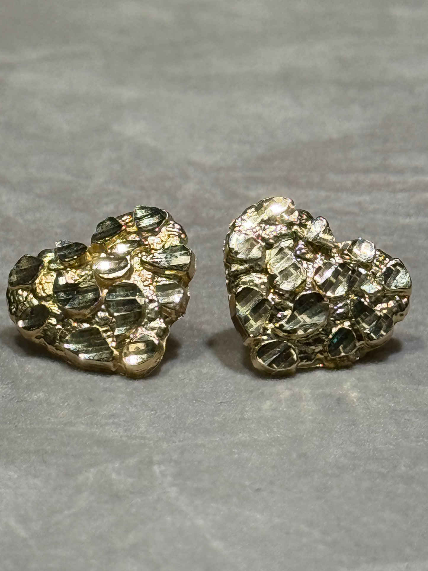 10k Heart Nugget Earrings