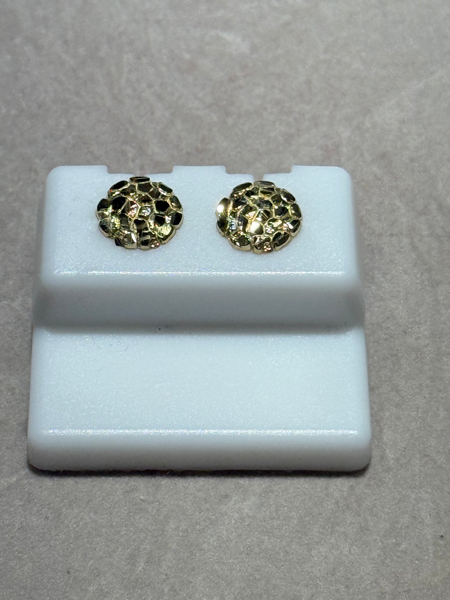 10k Nugget Heart Earrings